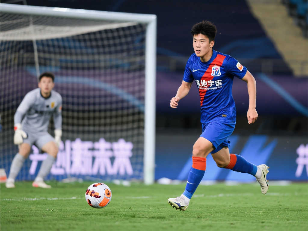 候能够凭借 候能够凭借